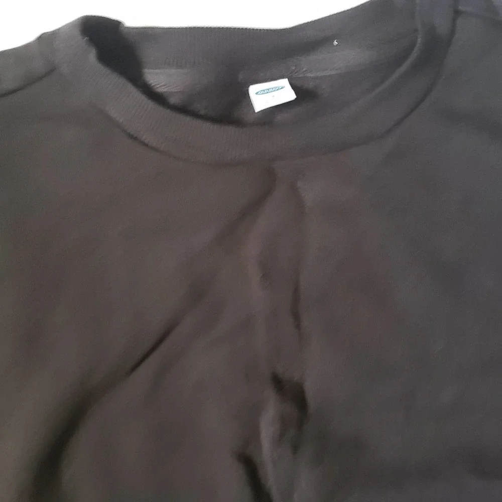 OLD NAVY black cropped top pullover sweatshirt M - Picture 4 of 7